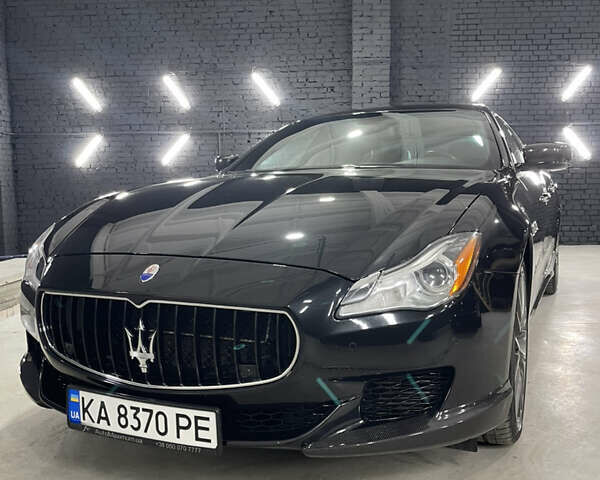 Черный Мазерати Кватропорте, объемом двигателя 3.8 л и пробегом 69 тыс. км за 29700 $, фото 2 на Automoto.ua