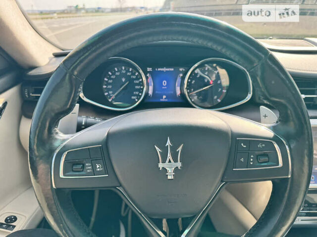 Чорний Мазераті Quattroporte, об'ємом двигуна 3 л та пробігом 75 тис. км за 38100 $, фото 47 на Automoto.ua