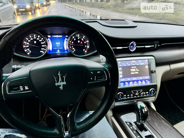 Чорний Мазераті Quattroporte, об'ємом двигуна 3 л та пробігом 75 тис. км за 38100 $, фото 73 на Automoto.ua