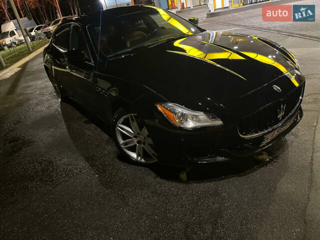 Черный Мазерати Кватропорте, объемом двигателя 2.98 л и пробегом 145 тыс. км за 42000 $, фото 3 на Automoto.ua