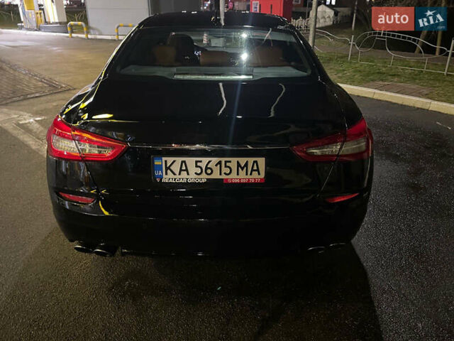 Черный Мазерати Кватропорте, объемом двигателя 2.98 л и пробегом 145 тыс. км за 42000 $, фото 6 на Automoto.ua