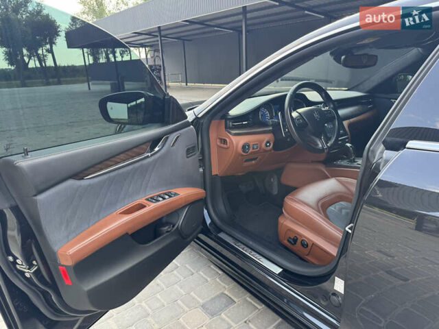 Чорний Мазераті Quattroporte, об'ємом двигуна 2.99 л та пробігом 89 тис. км за 32500 $, фото 17 на Automoto.ua