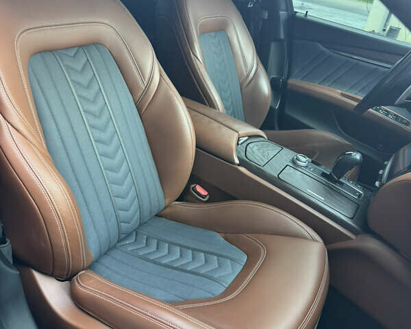 Чорний Мазераті Quattroporte, об'ємом двигуна 2.99 л та пробігом 89 тис. км за 32500 $, фото 25 на Automoto.ua