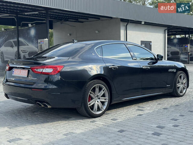 Чорний Мазераті Quattroporte, об'ємом двигуна 2.99 л та пробігом 89 тис. км за 32500 $, фото 1 на Automoto.ua