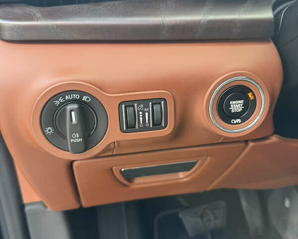 Чорний Мазераті Quattroporte, об'ємом двигуна 2.99 л та пробігом 89 тис. км за 32500 $, фото 19 на Automoto.ua