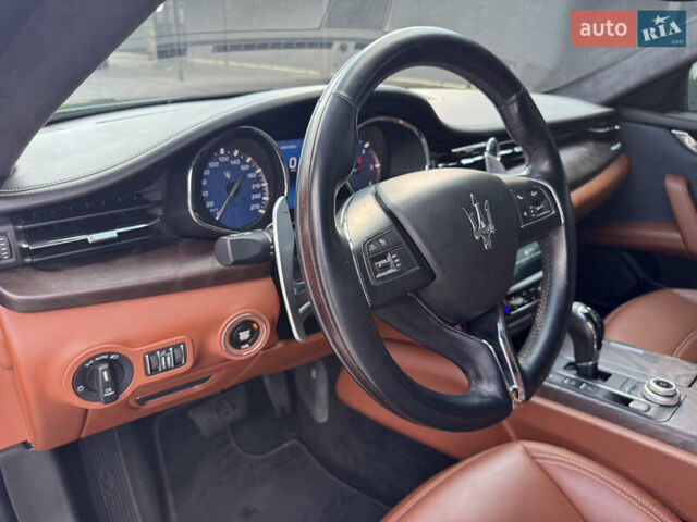 Чорний Мазераті Quattroporte, об'ємом двигуна 2.99 л та пробігом 89 тис. км за 32500 $, фото 18 на Automoto.ua