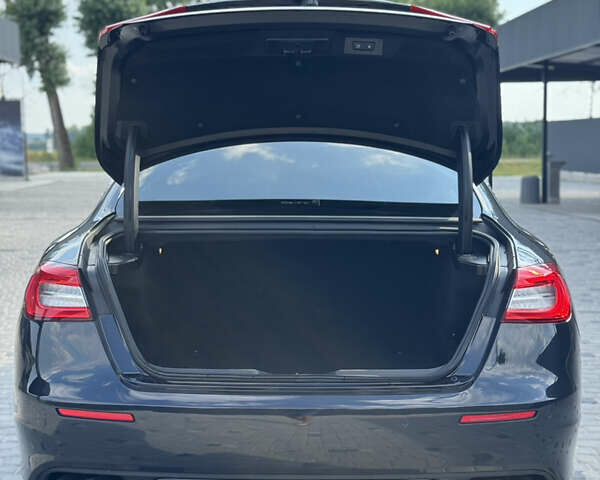 Чорний Мазераті Quattroporte, об'ємом двигуна 2.99 л та пробігом 89 тис. км за 32500 $, фото 11 на Automoto.ua