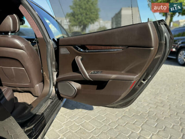 Коричневий Мазераті Quattroporte, об'ємом двигуна 3 л та пробігом 78 тис. км за 25000 $, фото 49 на Automoto.ua