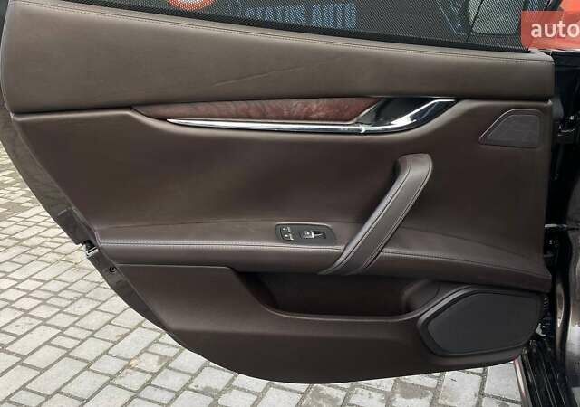 Коричневый Мазерати Кватропорте, объемом двигателя 2.98 л и пробегом 77 тыс. км за 25700 $, фото 23 на Automoto.ua