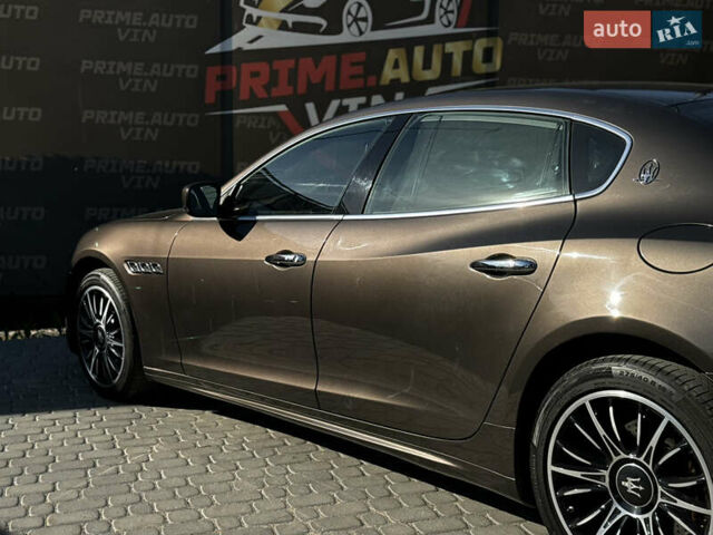 Коричневий Мазераті Quattroporte, об'ємом двигуна 3 л та пробігом 78 тис. км за 25000 $, фото 35 на Automoto.ua