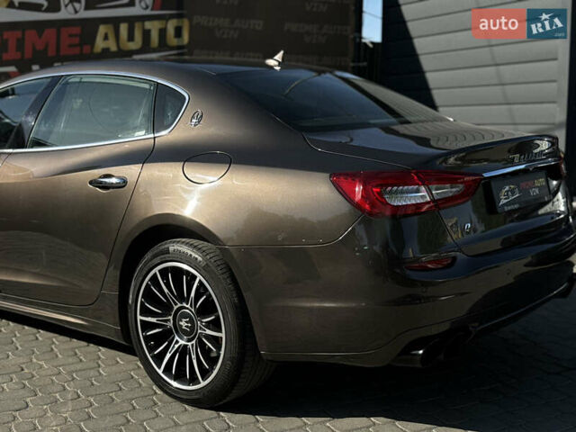 Коричневий Мазераті Quattroporte, об'ємом двигуна 3 л та пробігом 78 тис. км за 25000 $, фото 34 на Automoto.ua