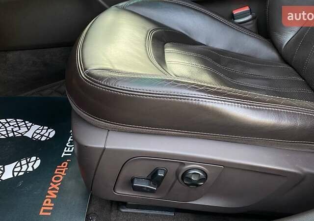 Коричневый Мазерати Кватропорте, объемом двигателя 2.98 л и пробегом 77 тыс. км за 25700 $, фото 15 на Automoto.ua