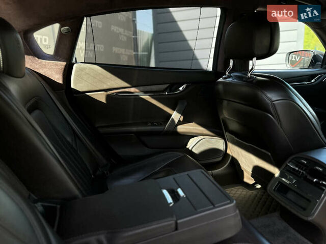 Коричневий Мазераті Quattroporte, об'ємом двигуна 3 л та пробігом 78 тис. км за 25000 $, фото 51 на Automoto.ua