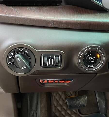 Коричневый Мазерати Кватропорте, объемом двигателя 2.98 л и пробегом 77 тыс. км за 25700 $, фото 17 на Automoto.ua