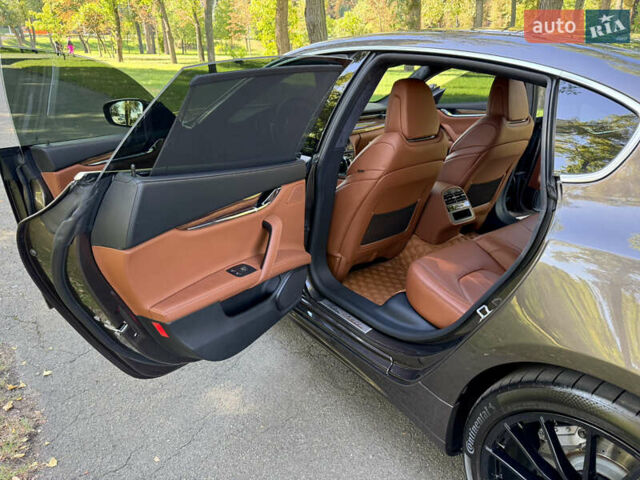 Мазераті Quattroporte 2018 у Києві на Automoto.ua Коричневий Мазераті Quattroporte, об'ємом двигуна 3 л та пробігом 36 тис. км за 42500 $, фото 36 на Automoto.ua