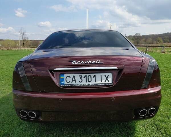 Червоний Мазераті Quattroporte, об'ємом двигуна 4.2 л та пробігом 116 тис. км за 12500 $, фото 6 на Automoto.ua