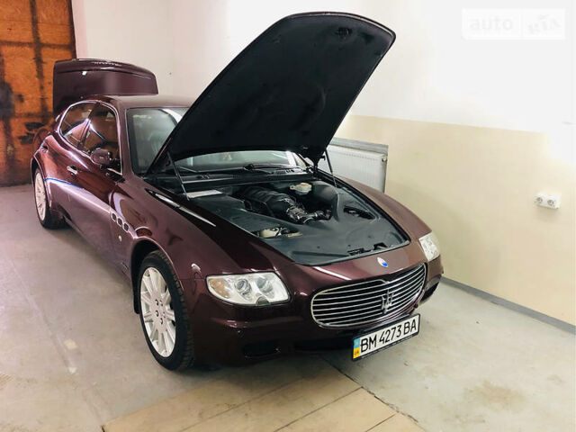 Червоний Мазераті Quattroporte, об'ємом двигуна 4.2 л та пробігом 48 тис. км за 18900 $, фото 29 на Automoto.ua