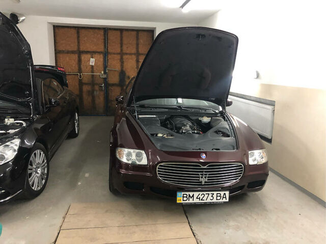 Червоний Мазераті Quattroporte, об'ємом двигуна 4.2 л та пробігом 48 тис. км за 18900 $, фото 33 на Automoto.ua