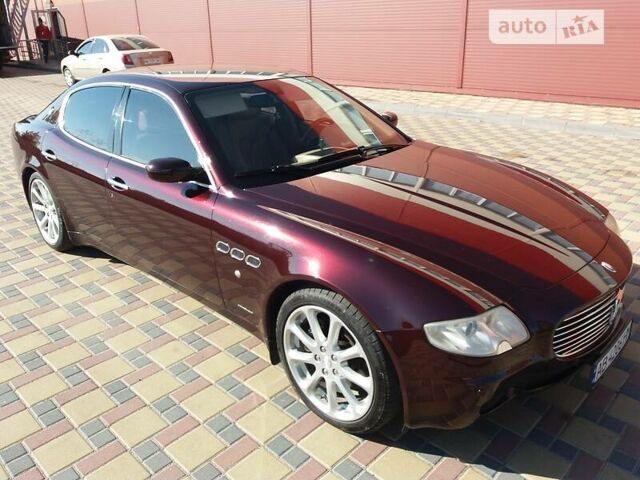 Червоний Мазераті Quattroporte, об'ємом двигуна 4.2 л та пробігом 115 тис. км за 22999 $, фото 18 на Automoto.ua