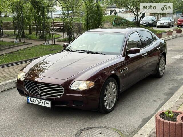 Червоний Мазераті Quattroporte, об'ємом двигуна 4.2 л та пробігом 50 тис. км за 20900 $, фото 3 на Automoto.ua