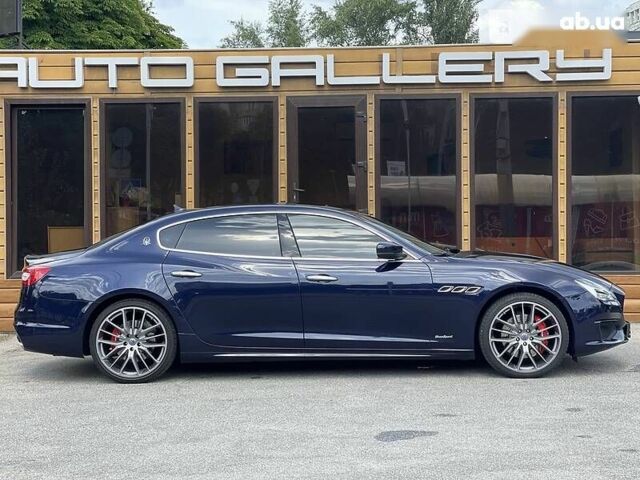 Мазераті Quattroporte, об'ємом двигуна 3 л та пробігом 42 тис. км за 40900 $, фото 15 на Automoto.ua