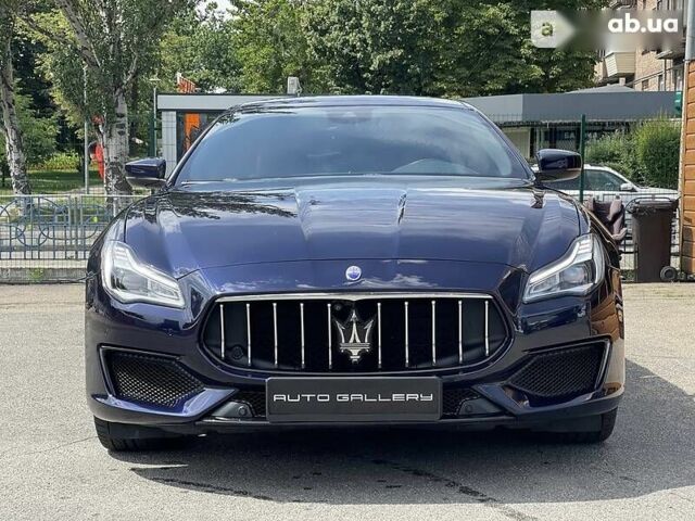 Мазераті Quattroporte, об'ємом двигуна 3 л та пробігом 42 тис. км за 40900 $, фото 5 на Automoto.ua