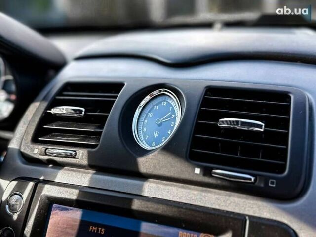 Мазерати Кватропорте 2005 в Киеве на Automoto.ua Мазерати Кватропорте, объемом двигателя 0 л и пробегом 115 тыс. км за 9999 $, фото 16 на Automoto.ua