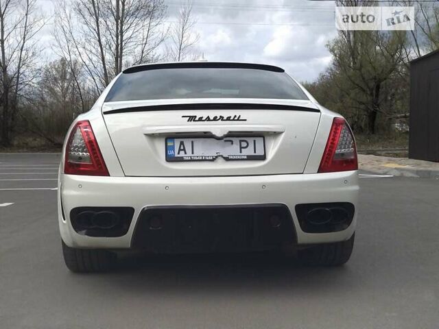 Мазераті Quattroporte, об'ємом двигуна 4.7 л та пробігом 102 тис. км за 18300 $, фото 12 на Automoto.ua