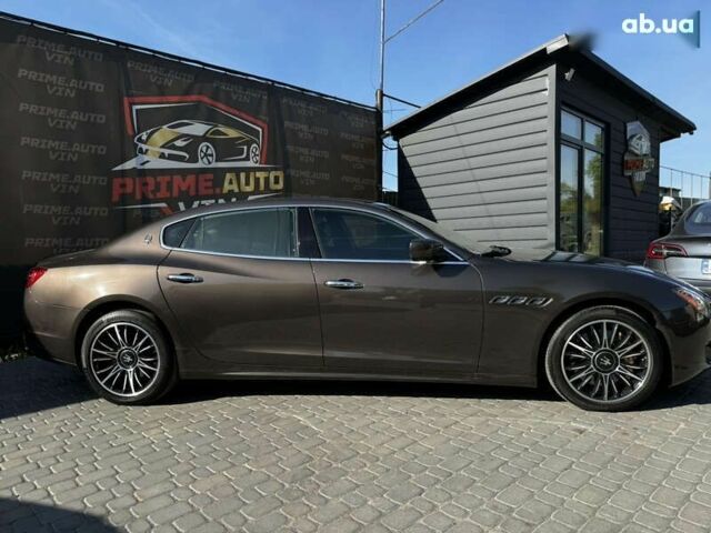 Мазераті Quattroporte 2013 у Вінниці на Automoto.ua Мазераті Quattroporte, об'ємом двигуна 3 л та пробігом 78 тис. км за 25000 $, фото 20 на Automoto.ua