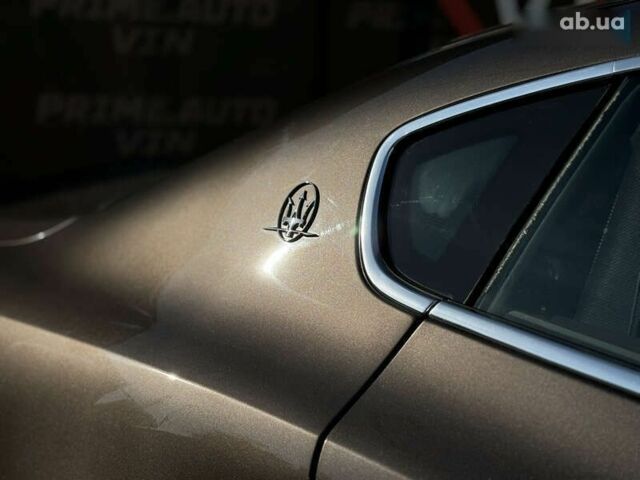 Мазераті Quattroporte 2013 у Вінниці на Automoto.ua Мазераті Quattroporte, об'ємом двигуна 3 л та пробігом 78 тис. км за 25000 $, фото 23 на Automoto.ua