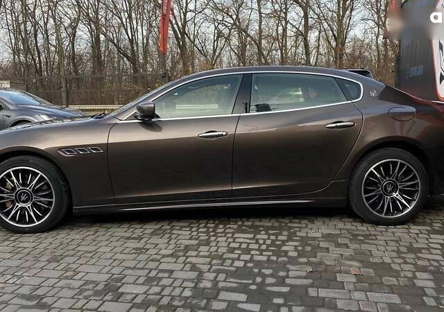 Мазерати Кватропорте, объемом двигателя 3 л и пробегом 77 тыс. км за 25700 $, фото 6 на Automoto.ua