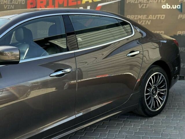 Мазераті Quattroporte 2013 у Вінниці на Automoto.ua Мазераті Quattroporte, об'ємом двигуна 3 л та пробігом 78 тис. км за 25000 $, фото 12 на Automoto.ua