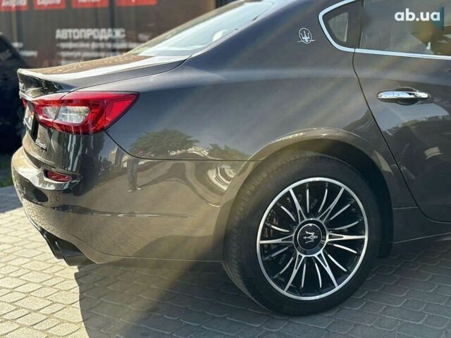 Мазераті Quattroporte 2013 у Вінниці на Automoto.ua Мазераті Quattroporte, об'ємом двигуна 3 л та пробігом 78 тис. км за 25000 $, фото 27 на Automoto.ua
