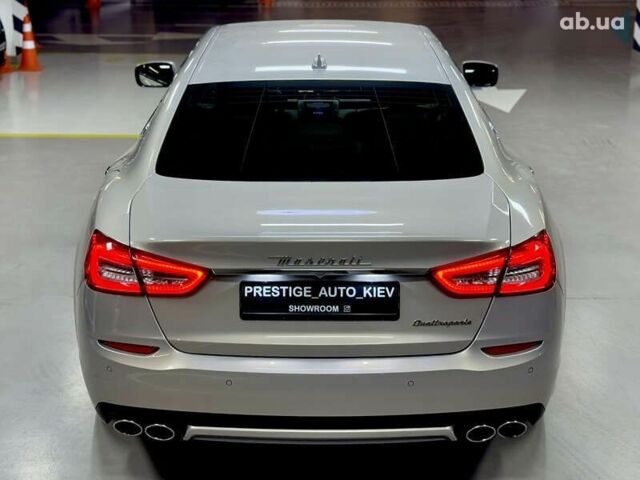 Мазераті Quattroporte, об'ємом двигуна 3 л та пробігом 151 тис. км за 27000 $, фото 21 на Automoto.ua