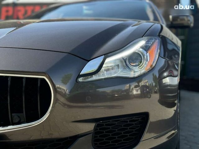 Мазераті Quattroporte 2013 у Вінниці на Automoto.ua Мазераті Quattroporte, об'ємом двигуна 3 л та пробігом 78 тис. км за 25000 $, фото 7 на Automoto.ua