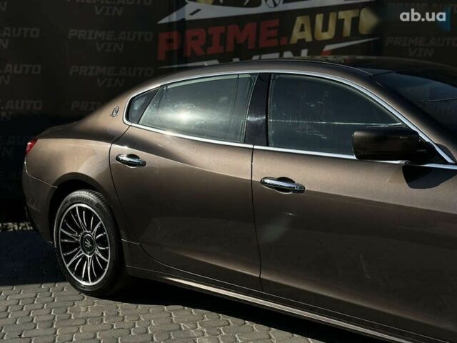 Мазераті Quattroporte 2013 у Вінниці на Automoto.ua Мазераті Quattroporte, об'ємом двигуна 3 л та пробігом 78 тис. км за 25000 $, фото 18 на Automoto.ua