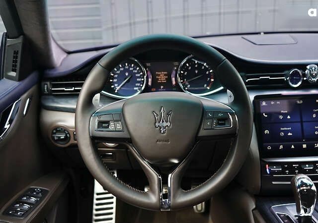 Мазерати Кватропорте, объемом двигателя 3 л и пробегом 104 тыс. км за 27500 $, фото 29 на Automoto.ua
