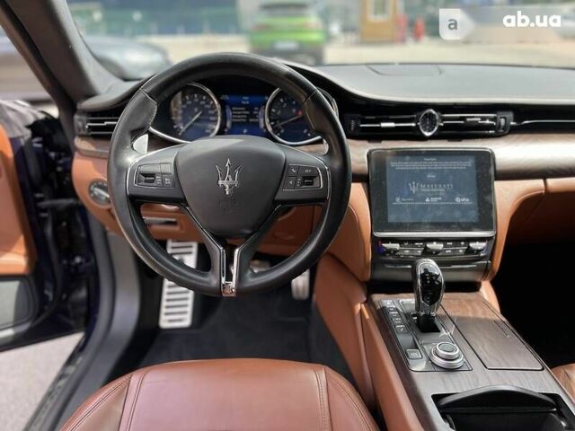 Мазерати Кватропорте, объемом двигателя 3 л и пробегом 42 тыс. км за 37900 $, фото 26 на Automoto.ua