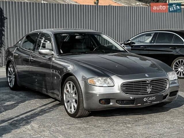 Сірий Мазераті Quattroporte, об'ємом двигуна 4.24 л та пробігом 115 тис. км за 9999 $, фото 2 на Automoto.ua