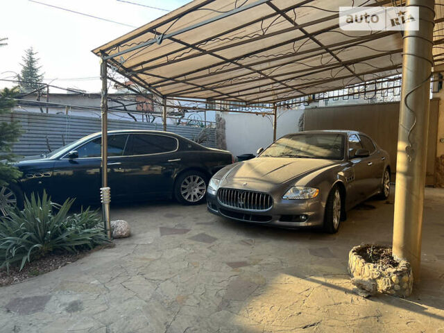 Сірий Мазераті Quattroporte, об'ємом двигуна 4.69 л та пробігом 74 тис. км за 29200 $, фото 44 на Automoto.ua