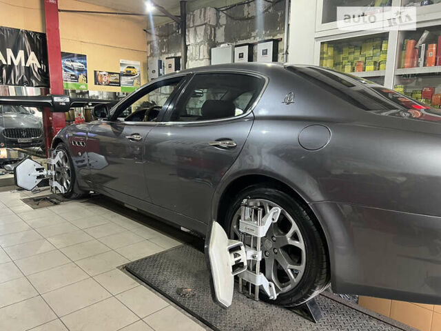 Сірий Мазераті Quattroporte, об'ємом двигуна 4.69 л та пробігом 74 тис. км за 29200 $, фото 39 на Automoto.ua