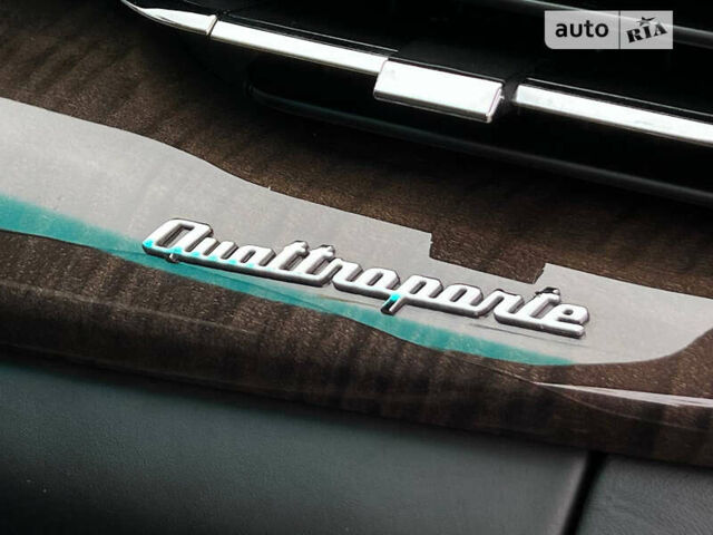 Сірий Мазераті Quattroporte, об'ємом двигуна 3 л та пробігом 165 тис. км за 26900 $, фото 16 на Automoto.ua