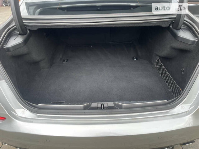 Сірий Мазераті Quattroporte, об'ємом двигуна 3 л та пробігом 165 тис. км за 26900 $, фото 19 на Automoto.ua
