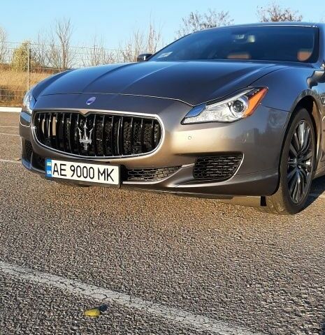 Сірий Мазераті Quattroporte, об'ємом двигуна 3 л та пробігом 73 тис. км за 40000 $, фото 22 на Automoto.ua