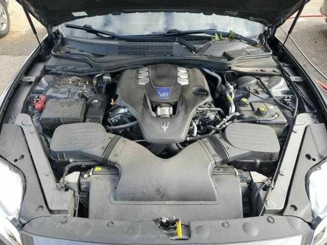 Сірий Мазераті Quattroporte, об'ємом двигуна 3 л та пробігом 88 тис. км за 5500 $, фото 10 на Automoto.ua