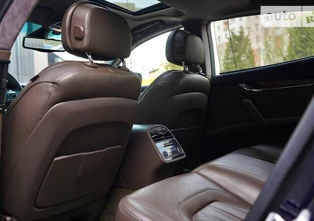 Синій Мазераті Quattroporte, об'ємом двигуна 2.98 л та пробігом 85 тис. км за 29500 $, фото 24 на Automoto.ua