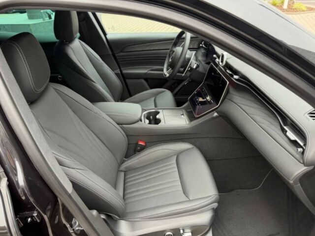 Черный Мазерати Другая, объемом двигателя 0 л и пробегом 2 тыс. км за 28900 $, фото 11 на Automoto.ua