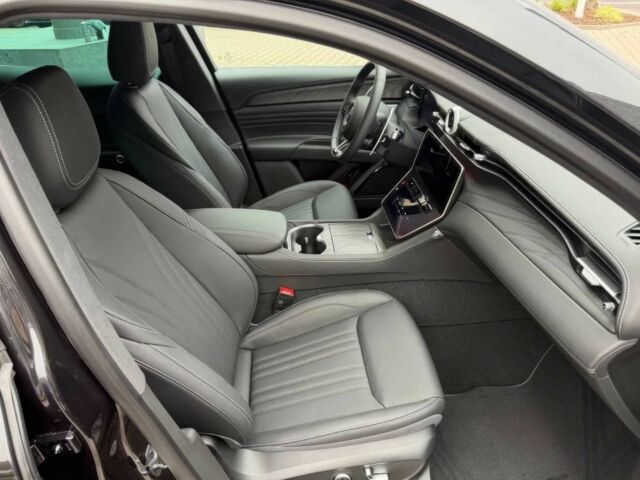 Черный Мазерати Другая, объемом двигателя 0 л и пробегом 2 тыс. км за 28900 $, фото 7 на Automoto.ua