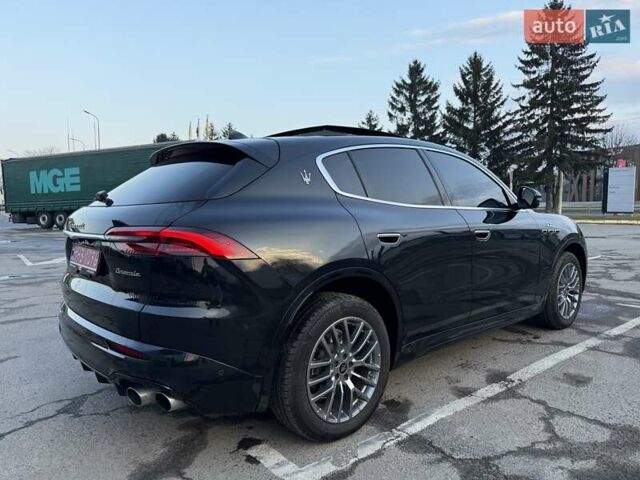 Черный Мазерати Grecale, объемом двигателя 2 л и пробегом 25 тыс. км за 48000 $, фото 5 на Automoto.ua