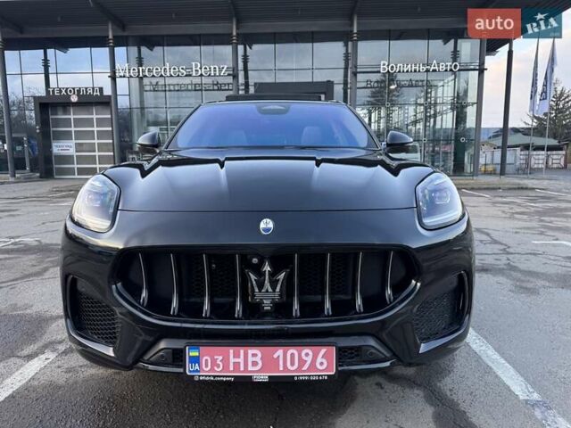 Черный Мазерати Grecale, объемом двигателя 2 л и пробегом 25 тыс. км за 48000 $, фото 17 на Automoto.ua